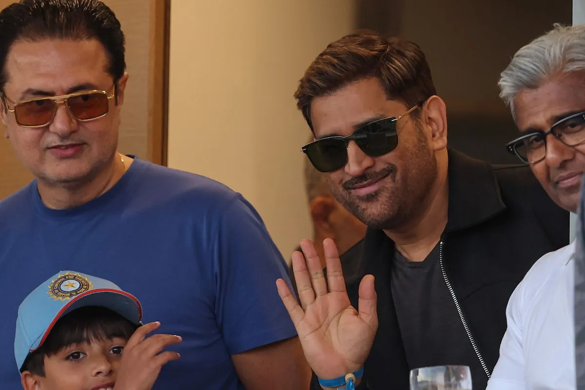 MS Dhoni Watches India Play at Trent Bridge
