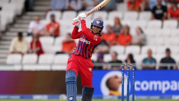 Mandhana Magic Helps Super Giants Seal Win