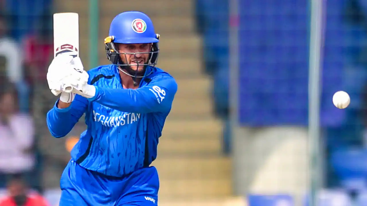 Azmatullah Omarzai Reprimanded by ICC for Dissent at Umpire’s Decision