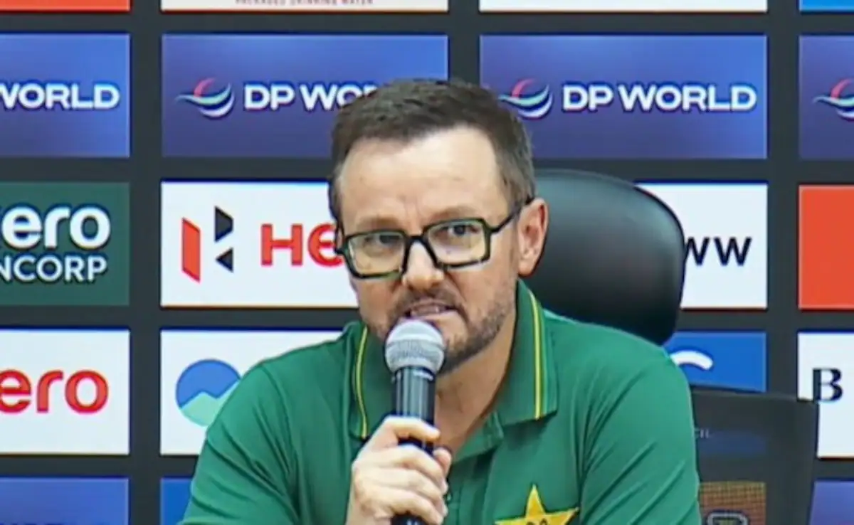 Rashid Latif Questions Mike Hesson With ‘Indian Agent’ Remark