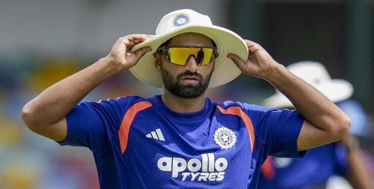 Auqib Nabi Earns India ODI Debut in 2nd ODI